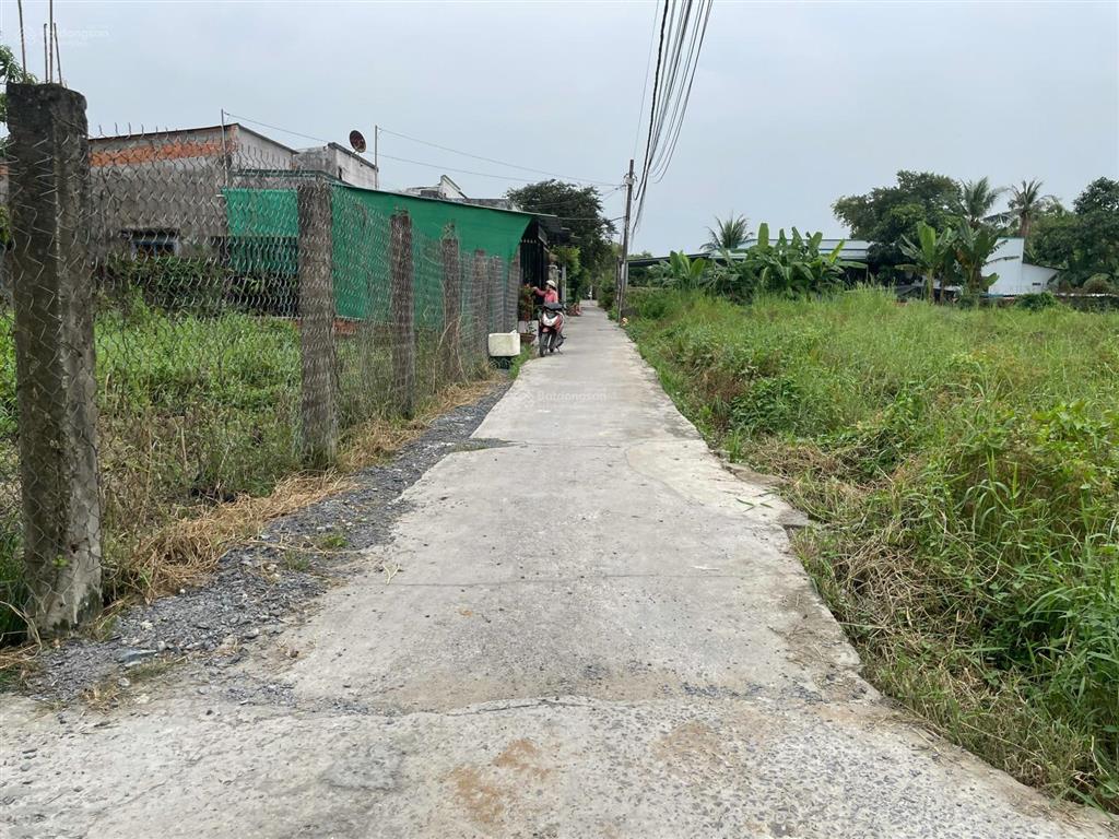 Đất thổ cư góc 2 mặt tiền hẻm t12, tân quý tây, bình chánh, diện tích 11,5mx17,5m. 1 mặt hướng tây