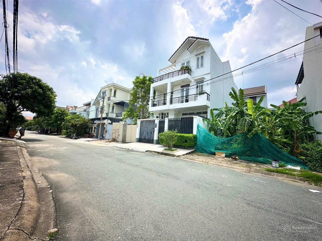 Lô đất đẹp 160m trục đường 25 giá cực kì rẻ chỉ 15 tỷ