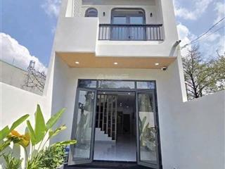 Nhà mới 90.9m2 bình nhâm 08, lái thiêu giá cực tốt chỉ 4.2 tỷ có tl sân ô tô, nhà full nội thất