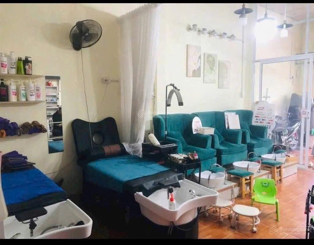Bán nhà mặt tiền đường nhựa 8m bình nhâm 1, đang cho thuê 10 triệu/tháng, kinh doanh sầm uất