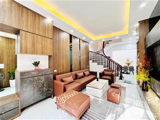 Cho thuê nhà riêng xuân đỉnh 45m*5 tầng