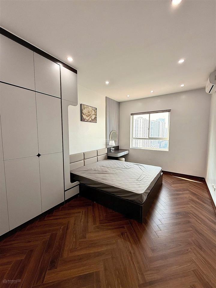 Cơ hội sở hữu nhà giá tốt dự án 18t1 lê văn lương 107m 3n2w giá chỉ 9,x tỷ full nội thất cao cấp