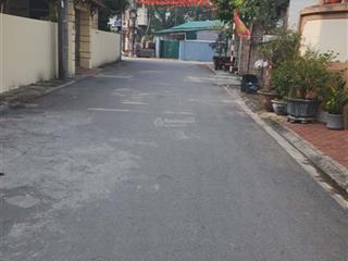 Cần bán nhanh mảnh đất, mặt tiền 6m ngõ ô tô tránh, sổ đỏ chính chủ