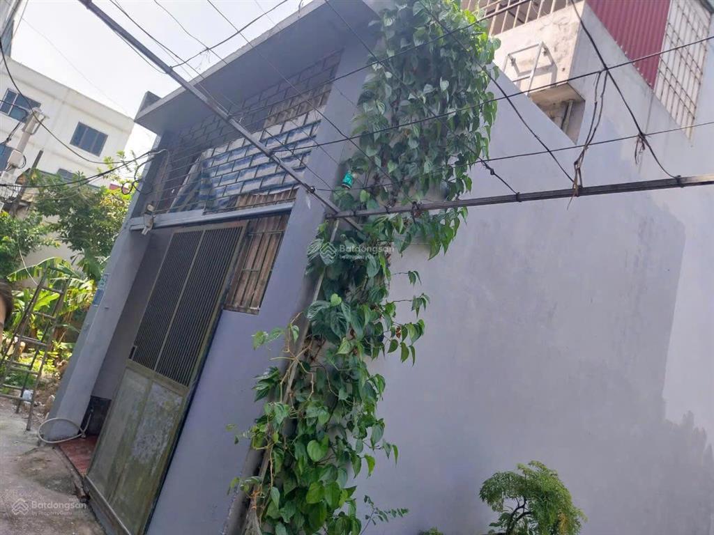 Cho thuê nhà riêng 58m2, 2 tầng, 3pn, tổ 4 yên nghĩa ưu tiên hộ gia đình, 6 triệu/tháng