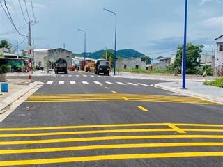 Hàng ngộp  chỉ 800m ra biển phước hải, đường bờ kè, bãi tắm. khu tái định cư lê lai  4.5x18m