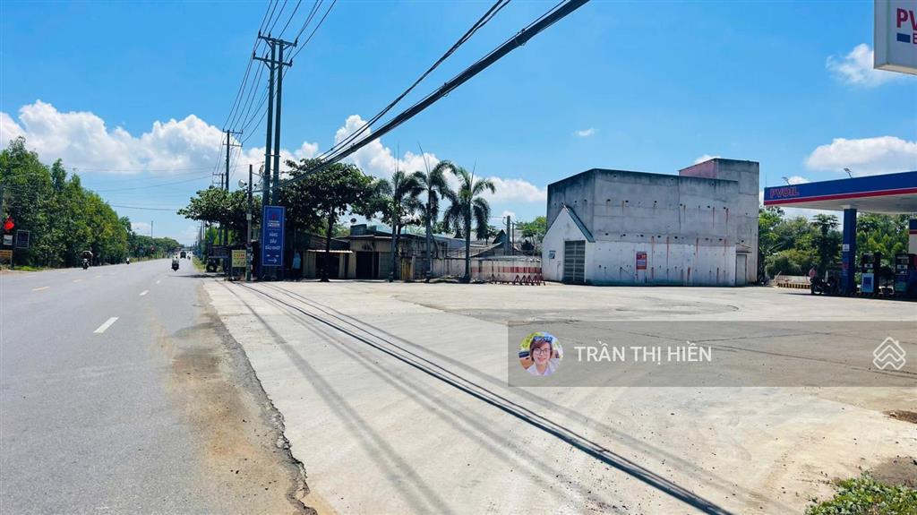 Mặt tiền quốc lộ 55  cách cổng khu công nghiệp đất đỏ chỉ 500m  894m2  15x66m