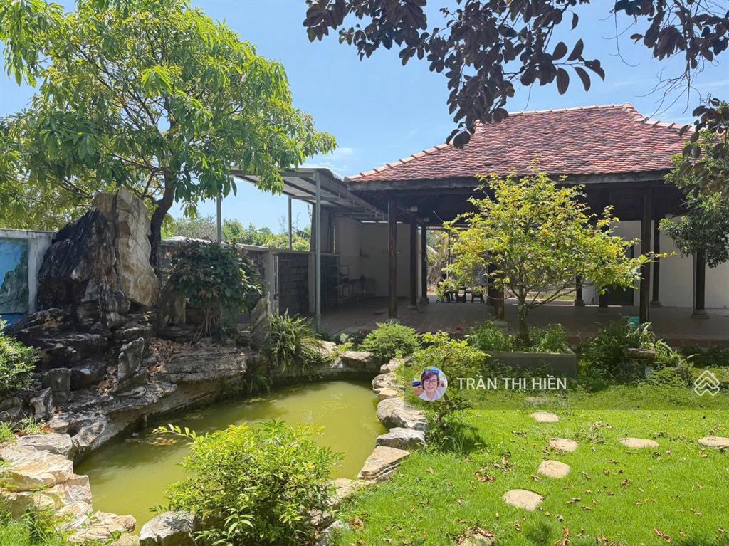 View nhà vườn đẹp xã phước hải  tp hcm cách biển phước hải 15phút  dt 2070m2  ngang 20m x 100m