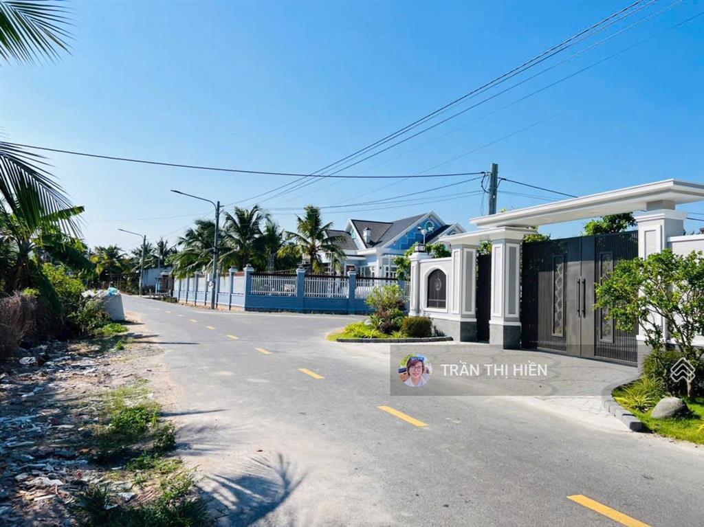 Thị trấn phước hải  long đất  brvt cách biển phước hải chỉ 5 phút, dt 177m2 ngang 11m x 16m