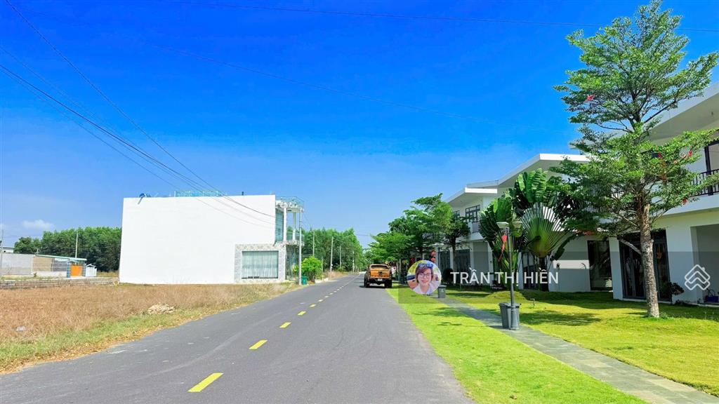 Thị trấn phước hải  ngay tỉnh lộ 44b  cách biển chỉ 5km  đối diện khu dân cư phan gia  dt 242m2