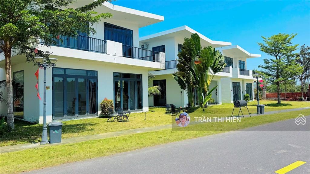 Thị trấn phước hải  ngay tỉnh lộ 44b  cách biển chỉ 5km  đối diện khu dân cư phan gia  dt 242m2
