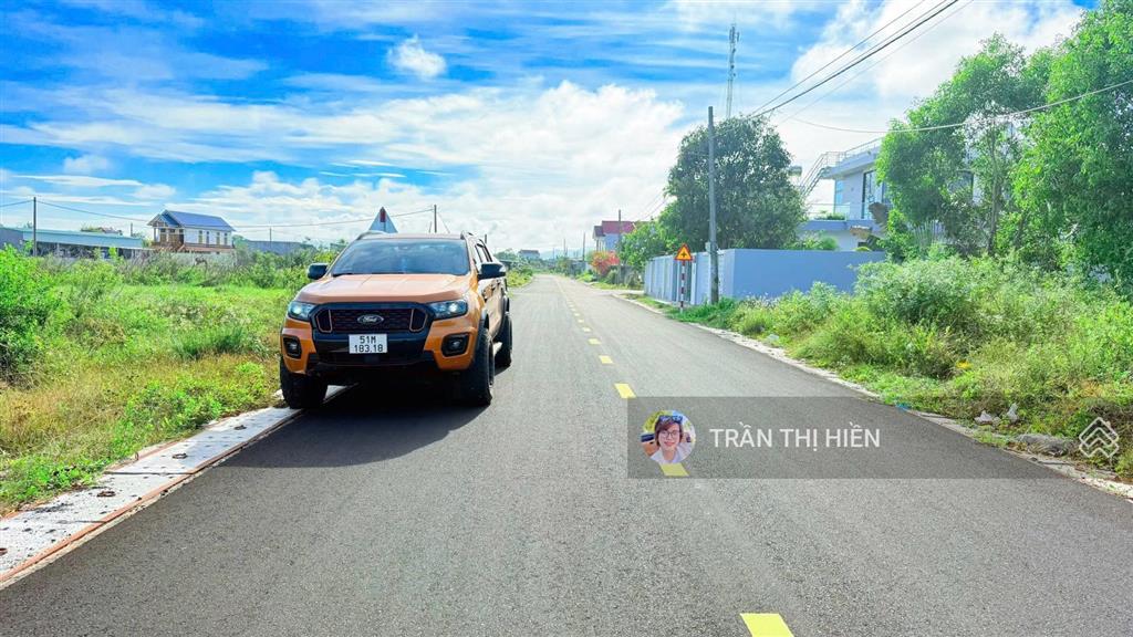 Lộc an siêu đẹp rẻ  cách biển 1km  dt 148,5m2  ngang 5.5m x 27m sẵn 100m2 thổ cư