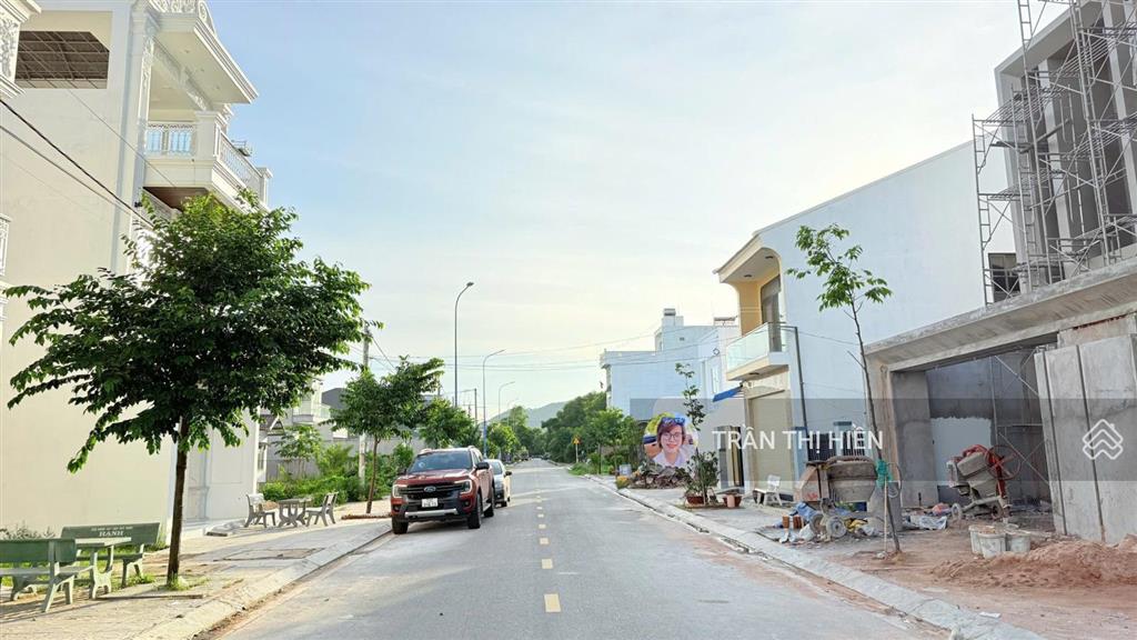 Đường phạm ngọc thạch khu ô bàn cờ tái định cư phước hải đi bộ ra biển 500m  5x20m full thổ