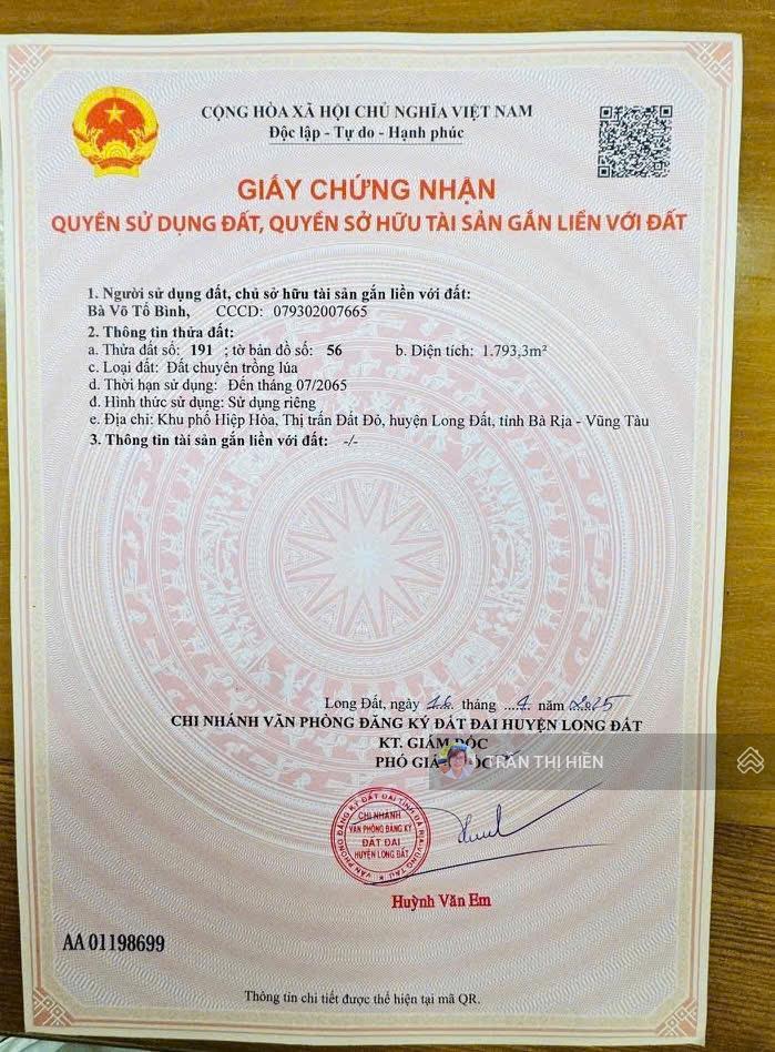 Mặt tiền nguyễn công hoan  ngay sau uỷ ban xã đất đỏ  tp hcm  dt 1793m2  ngang 28,7m x 55m