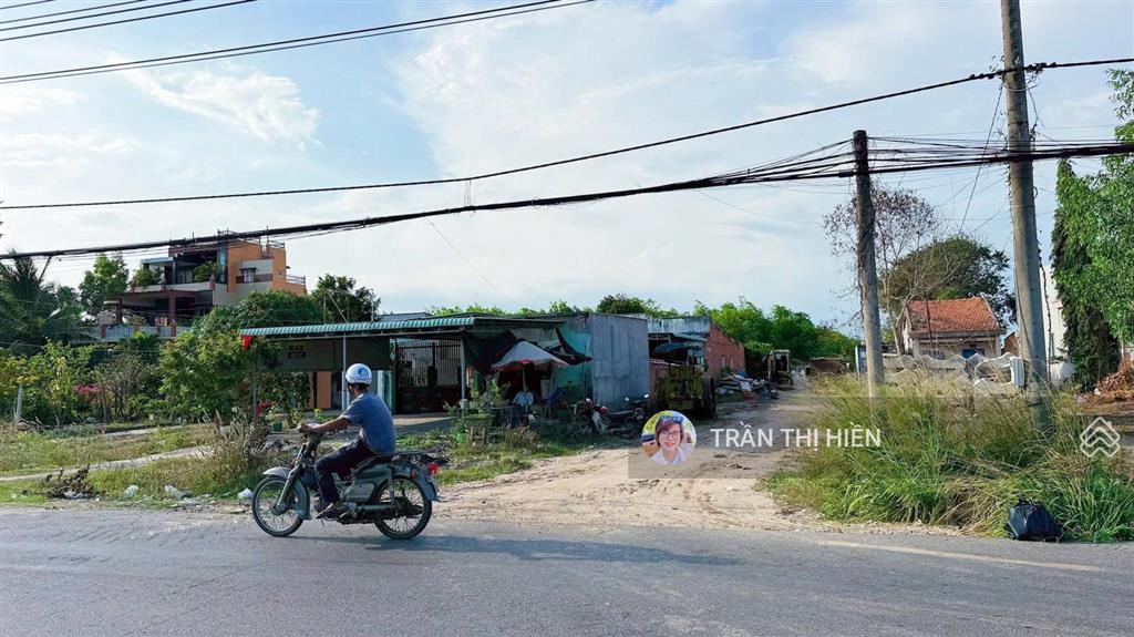 Mặt tiền đường ven biển võ văn kiệt ngay uỷ ban xã phước hải  đường mở 36m  310m2  100m2 thổ cư