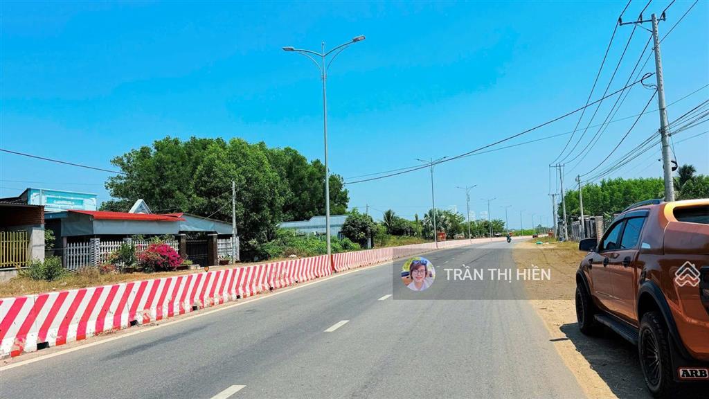 Mặt tiền tỉnh lộ 44b  dt 1133m2  sẵn 380m2 thổ cư  gần biển phước hải