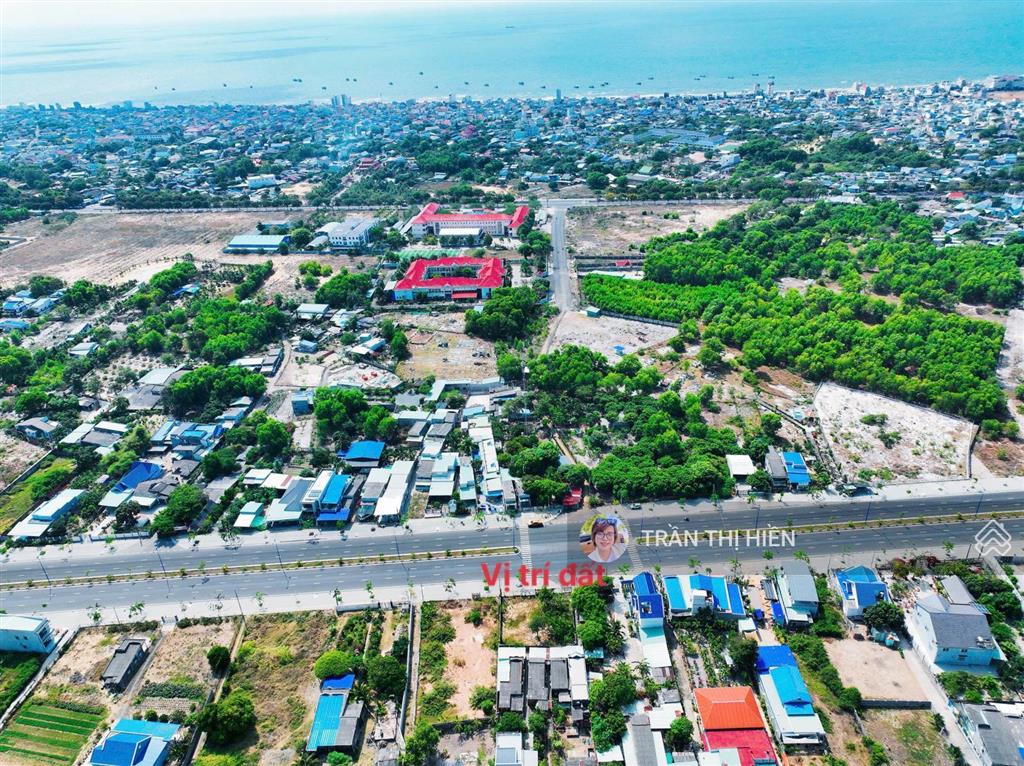 Mặt tiền đường ven biển 42m 477m2  22x21m  cách biển phước hải 1km