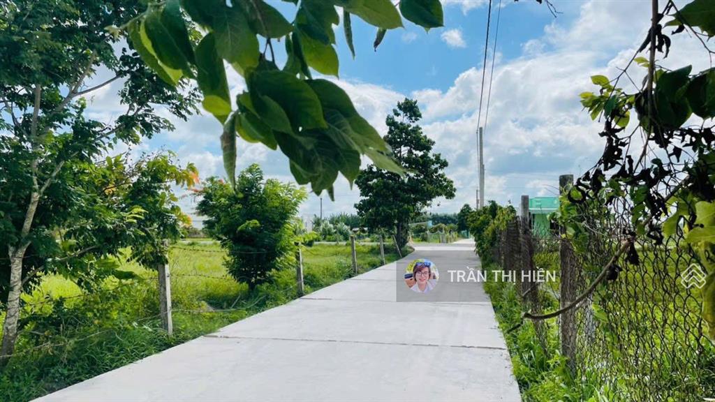 Phước hải  brvt  cách biển chỉ 5km  dt 265m2  ngang 8x33m sẵn 80m2 thổ cư, đường ô tô