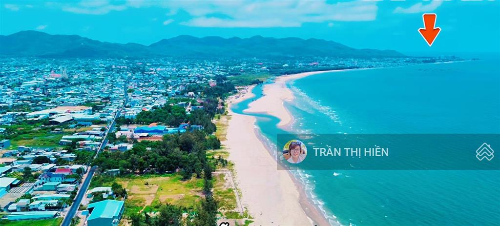 Mặt biển long hải  brvt  hàng siêu hiếm  dt 2060m2  20x100m
