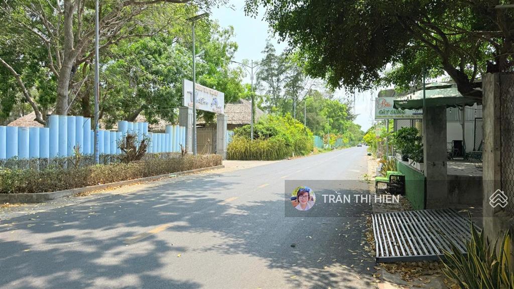 Mặt biển long hải  brvt  hàng siêu hiếm  dt 2060m2  20x100m