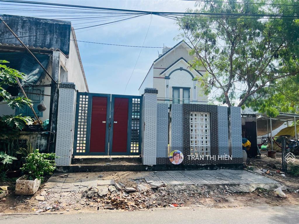 Tổng hợp 12 lô rẻ đi bộ ra biển phước hải 300m  khu tái định cư phước hải  trung tâm ngay chợ