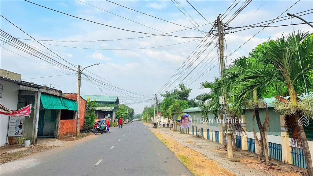Siêu rẻ luôn ạ  ngay tỉnh lộ 52 và trường học 20x39m chỉ 3,8 tỷ