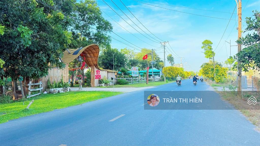 Thị trấn phước hải  đối diện khu the leaf glamping  đi biển phước hải 3km  5750m2  2.4tr/m2