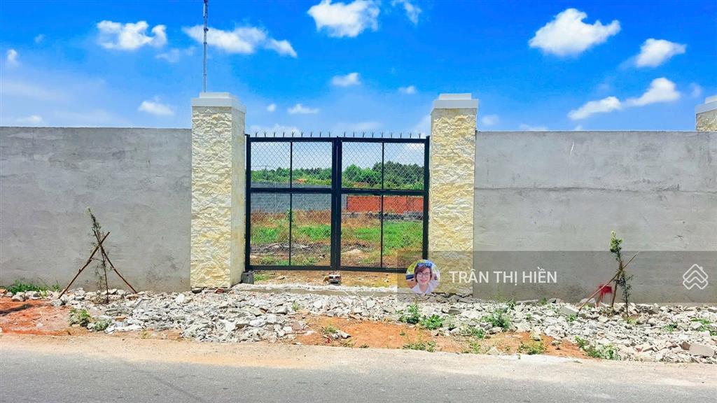 Chủ ngộp hạ giá siêu rẻ ạ, trục chính khu trung tâm xã phước hải đi biển phước hải chỉ 3km