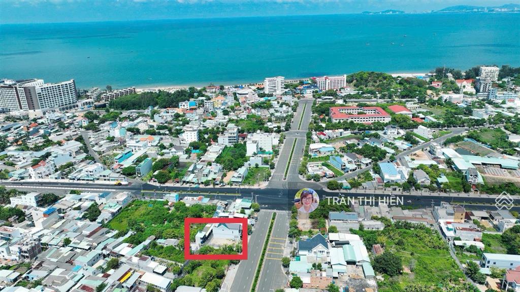 Mặt tiền nguyễn chí thanh  tt long hải  cách biển 800m dt 161,8m2  sẵn 76,4m2 thổ cư