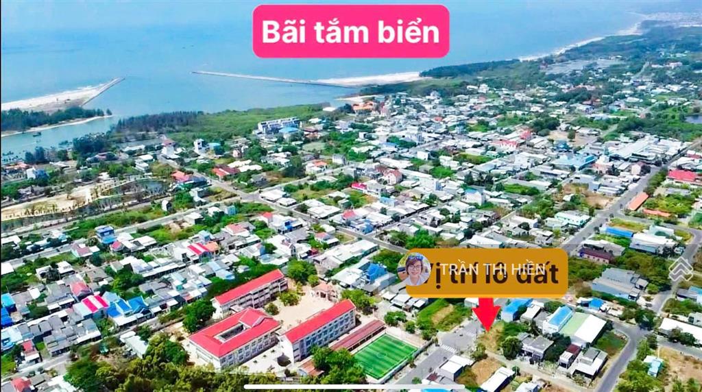 Chủ kẹt hạ giá lô góc 8x25m  đất biển lộc an  cách bãi tắm lộc an 1km ngay chợ  trường học