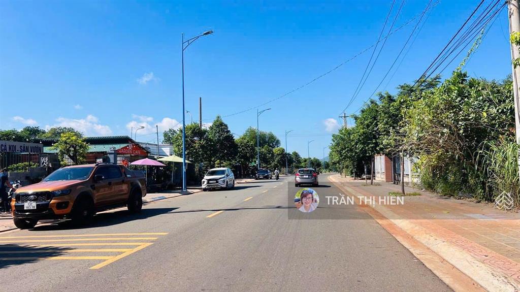 22x34m  715m2 mặt tiền đường lê duẩn  trung tâm đất đỏ  cạnh bên đang xây khách sạn