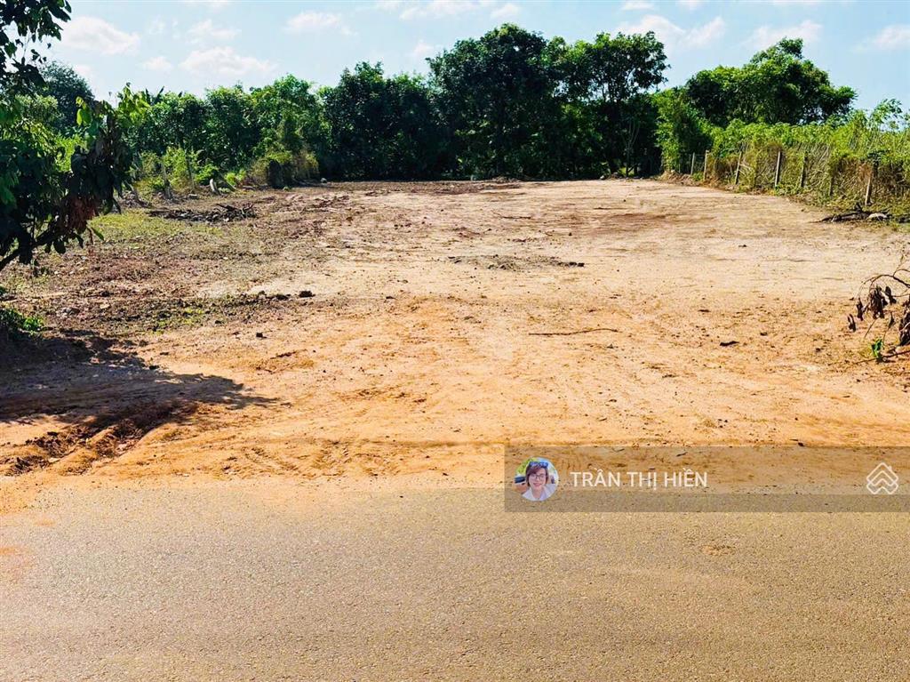 Chủ kẹt bán gấp  mặt tiền đoàn trung còn  793m2  sẵn 120m² thổ cư  11.5x70m
