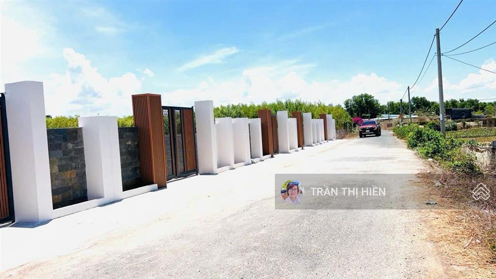 Thị trấn phước hải  ngay tỉnh lộ 44b  cách biển chỉ 5km  đã xây rào kiên cố  198,7m2  1,6 tỷ