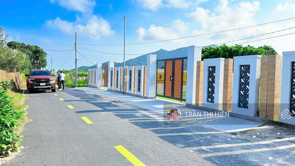 Thị trấn phước hải  ngay hồ sở bông  cách lan rừng resort chỉ 3km  dt 10x28m  285m²