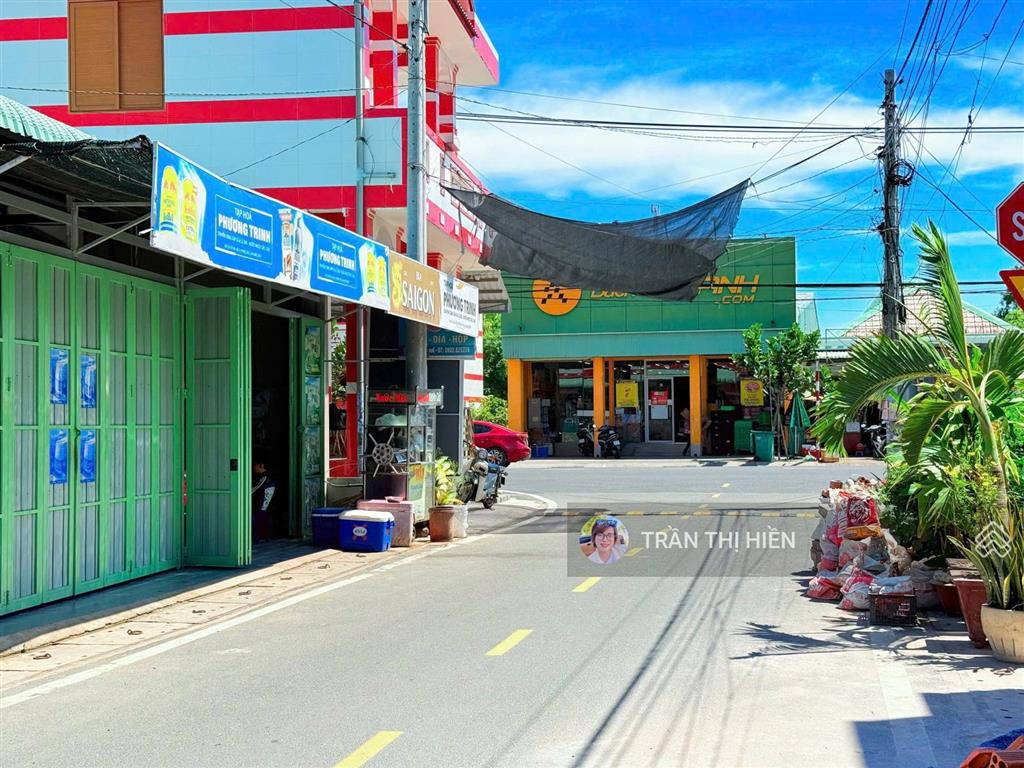 Ngay bách hoá xanh lộc an  cách biển 300m  10x20m full thổ chỉ 2.5 tỷ