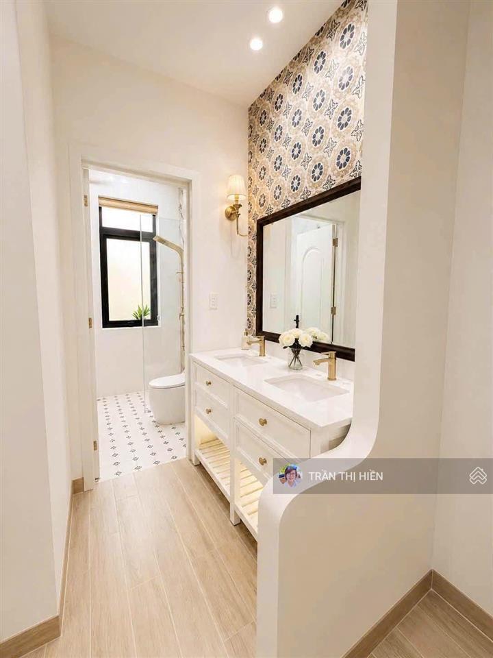 Nhà mới full nội thất 1 trệt 2 lầu tp bà rịa