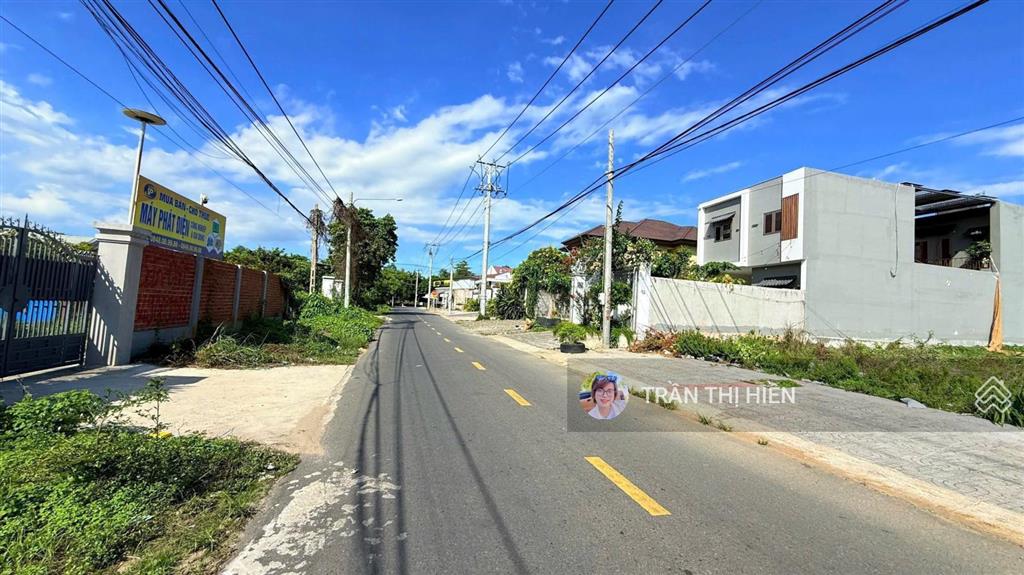 Mặt tiền bùi công minh, thị trấn phước hải, đi biển phước hải 1km  321m2  10x32m