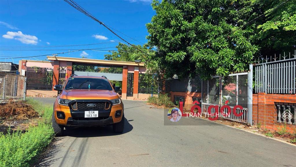 Lô góc mặt tiền đường nguyễn kiệm  trung tâm thị trấn đất đỏ  ngay chợ đất đỏ  dt góc 25x22m