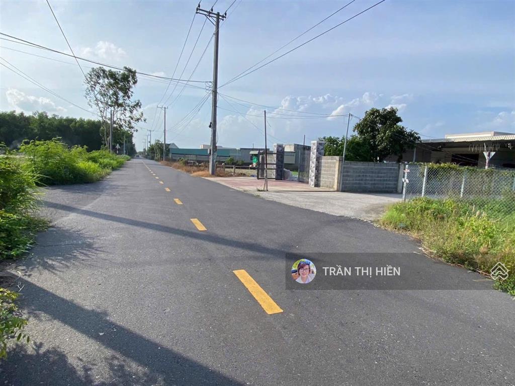 Góc 2 mặt tiền 500m2  17.5x28m  gần biển phước hải