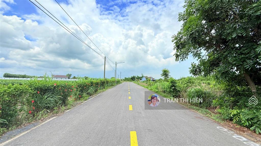 Siêu rẻ láng dài  brvt, cách hồ tràm 10ph dt 1000m2  18x63m 160m2 tc quy hoạch đất ở
