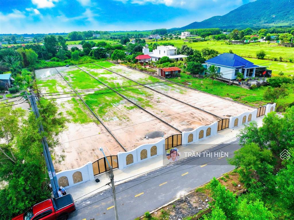 Thị trấn phước hải  view núi minh đạm gần hồ sở bông 1008m2 100m2 thổ cư