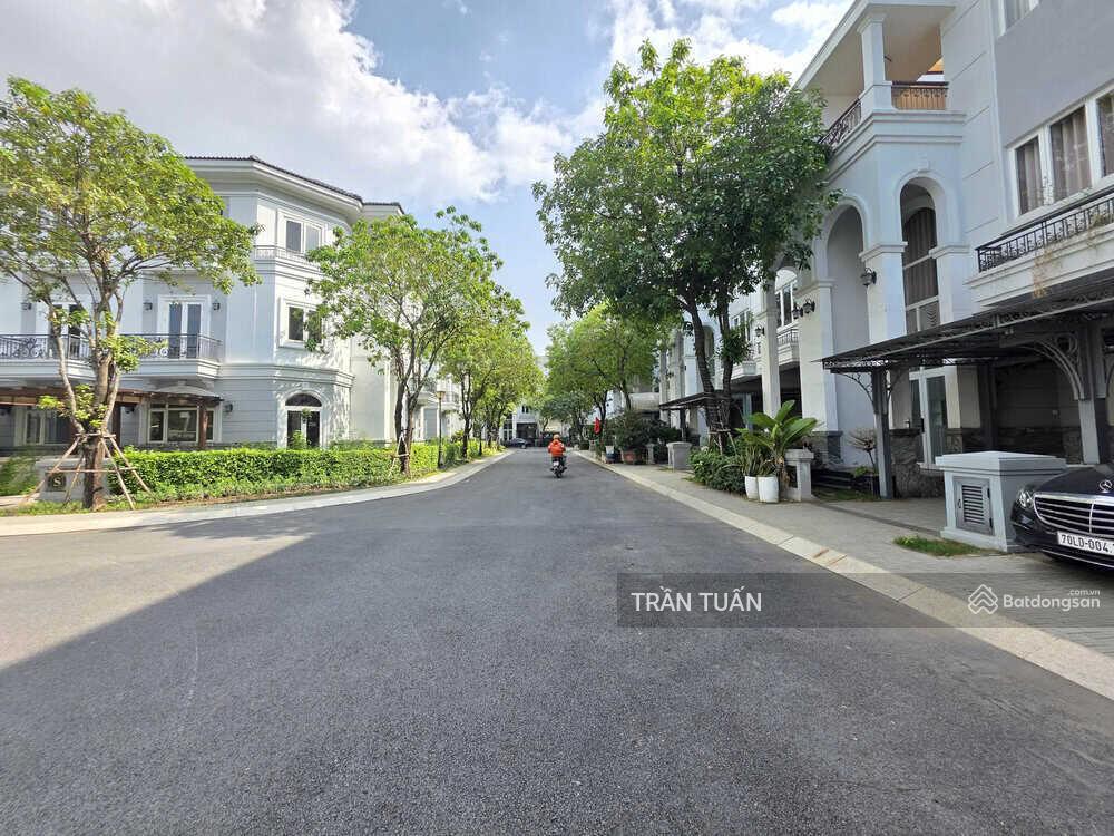Biệt thự căn góc sol villas compound ven sông cần bán gấp giá cực tốt