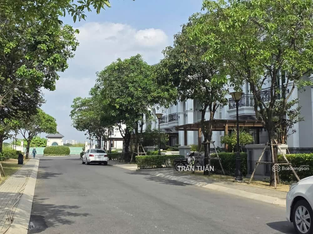 Biệt thự căn góc sol villas compound ven sông cần bán gấp giá cực tốt
