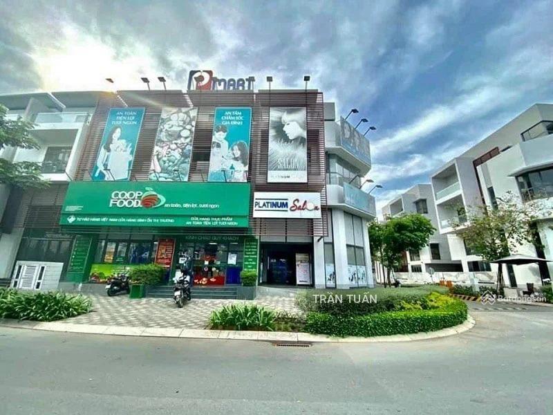 Phố đông village cấn bán gấp, dt 6x20m 3 tầng, sổ hồng riêng
