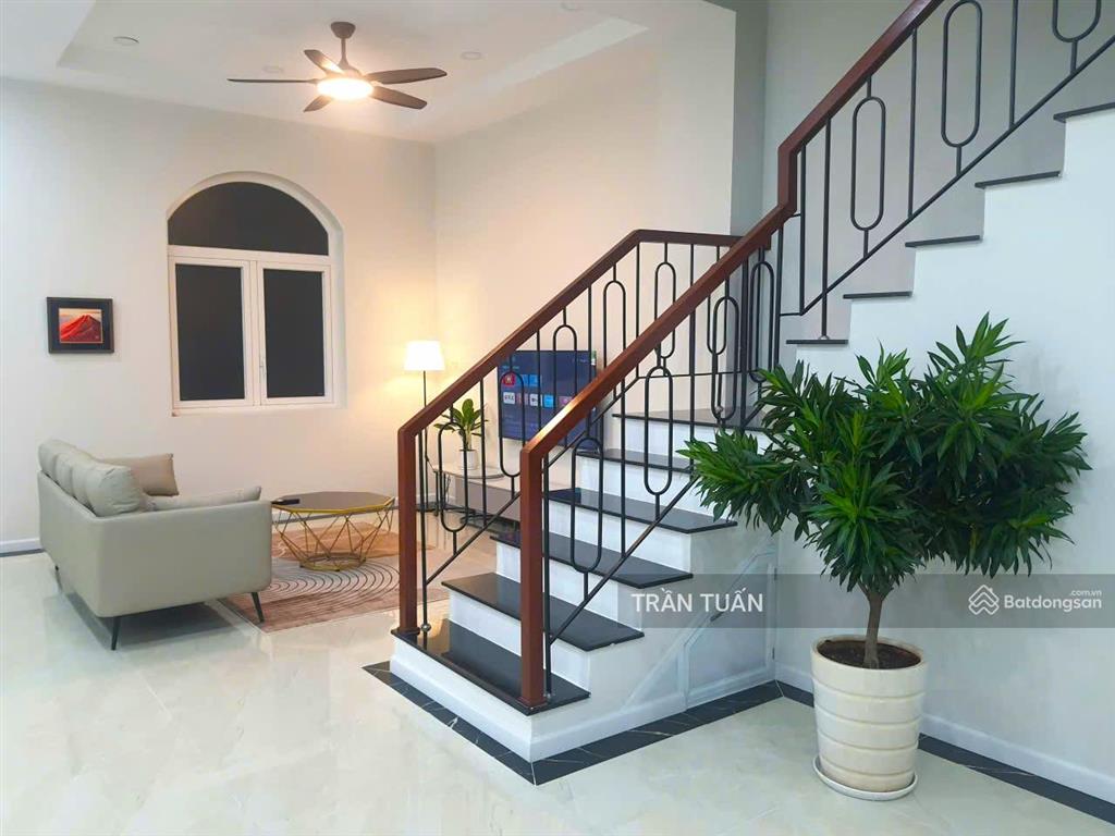 Bán nhà sol villas hoàn thiện quận 2. sổ hồng, giá 16,5 tỷ