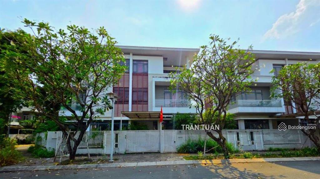 Biệt thự song lập phố đông village compound 190m2, bán gấp!