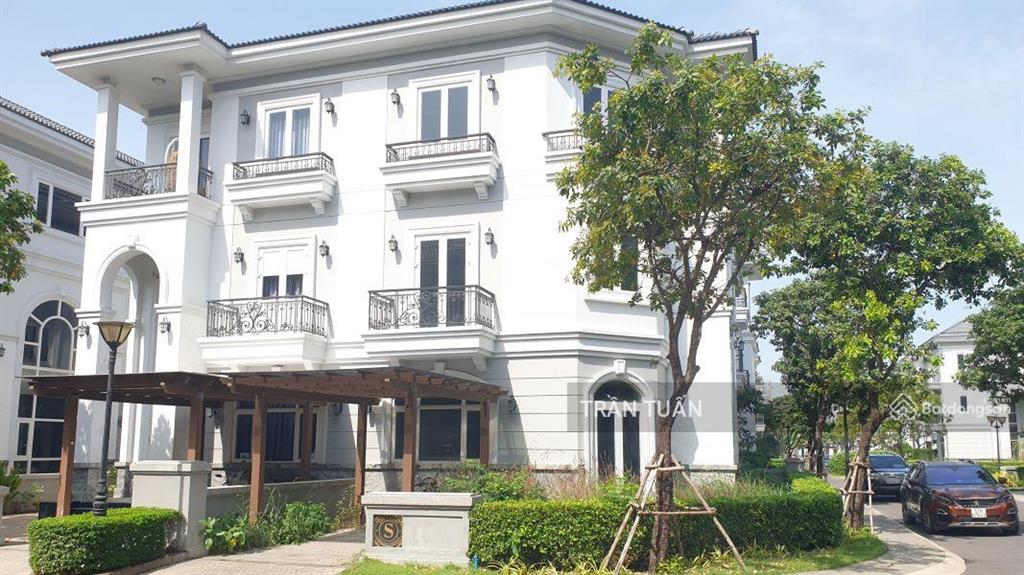 Bán gấp biệt thự góc sol villas sổ hồng riêng giá đầu tư cực tốt!