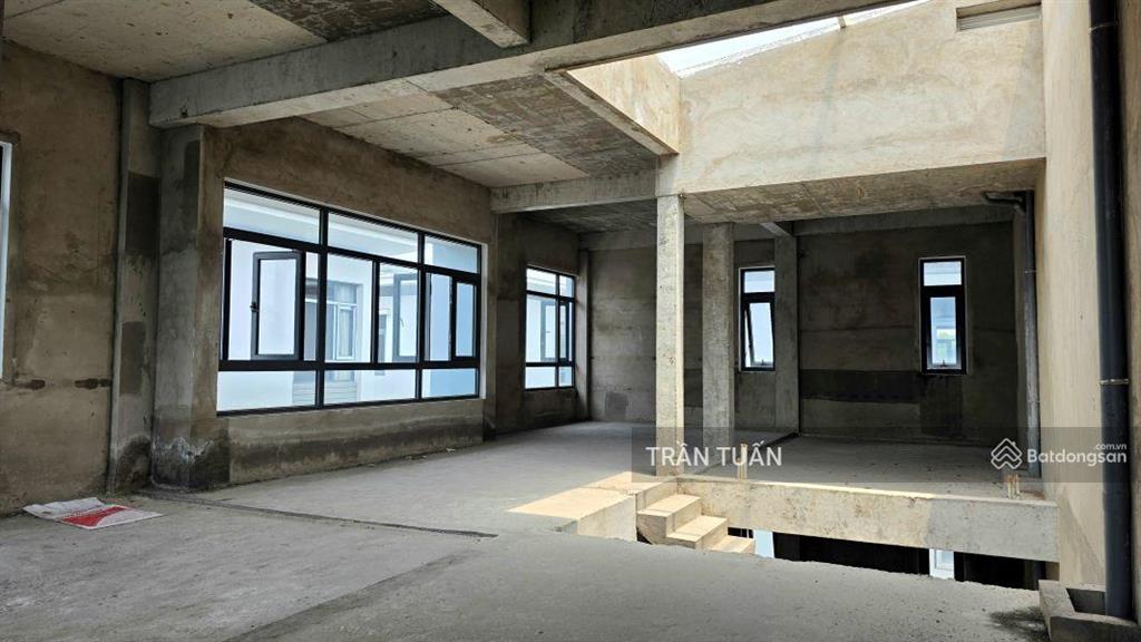 Biệt thự song lập phố đông village 190m2, cam kết giá tốt nhất khu chỉ 18.5 tỷ