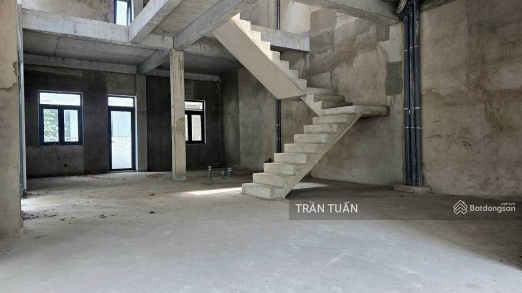 Biệt thự song lập phố đông village 190m2, cam kết giá tốt nhất khu chỉ 18.5 tỷ