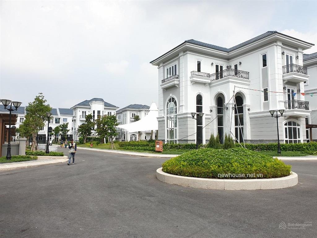 Biệt thự đơn lập 264m2 compound sol villas ven sông, chí 33 tỷ.  0902 802 ***