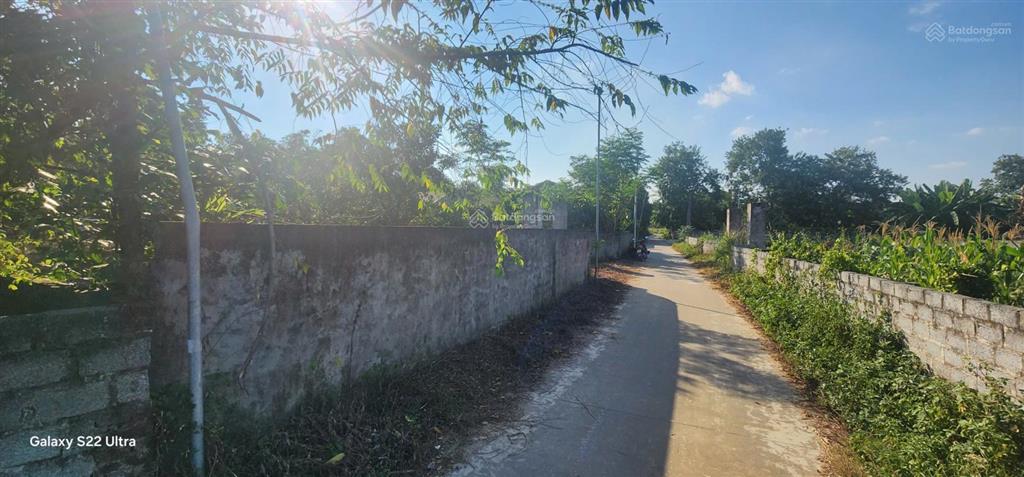 Cần chuyển nhượng 762,2m2 đất mặt đường tại tổ dân phố nhuận trạch, xã lương sơn, tỉnh phú thọ
